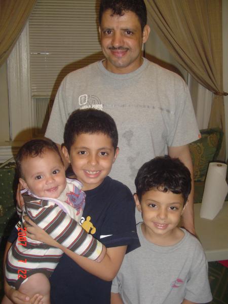 mon fr�re ahmed est ses enfant